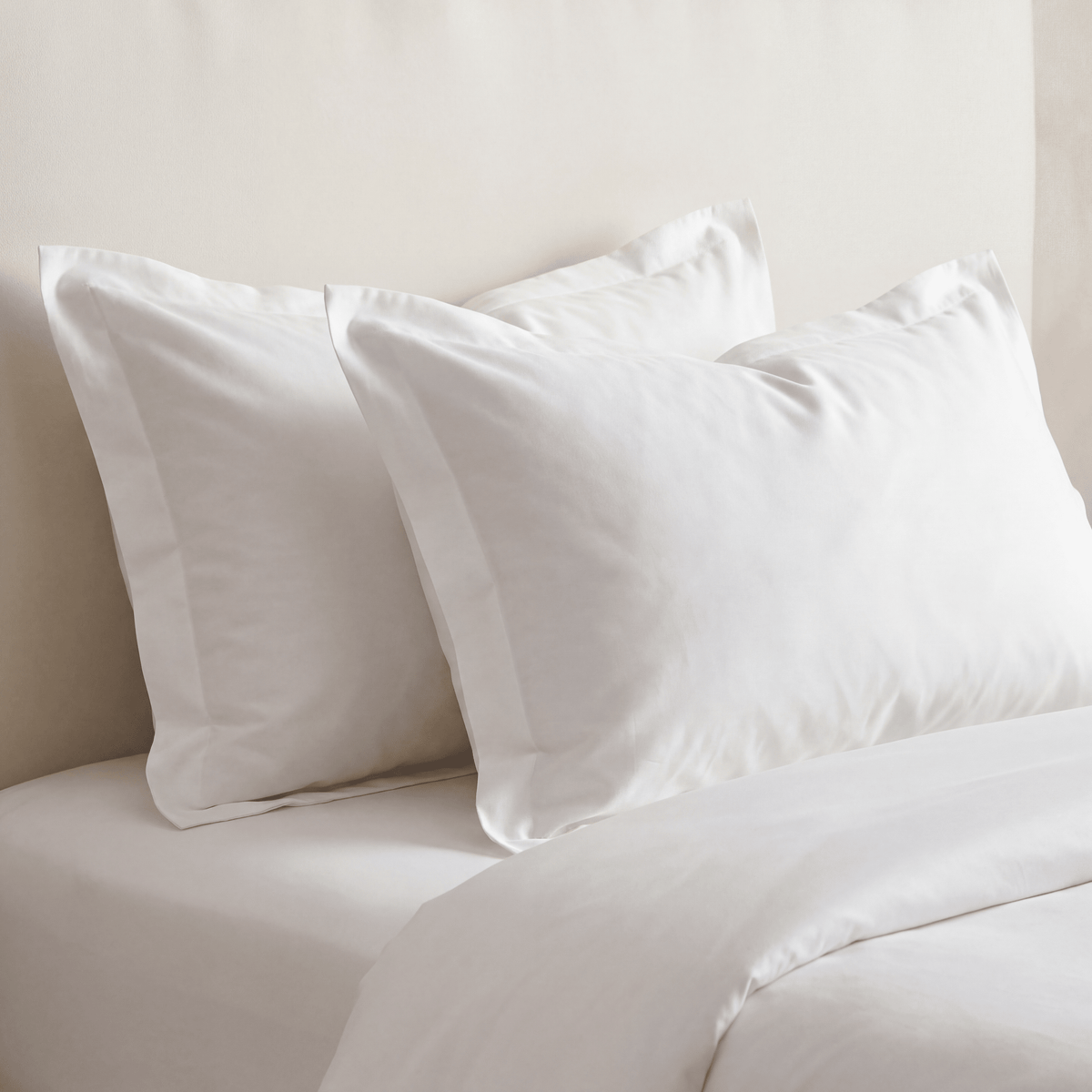 Cooling Bamboo Pillowcase Pair - Aura Drift Breathable For Hot Sleepers - Sola Wellness