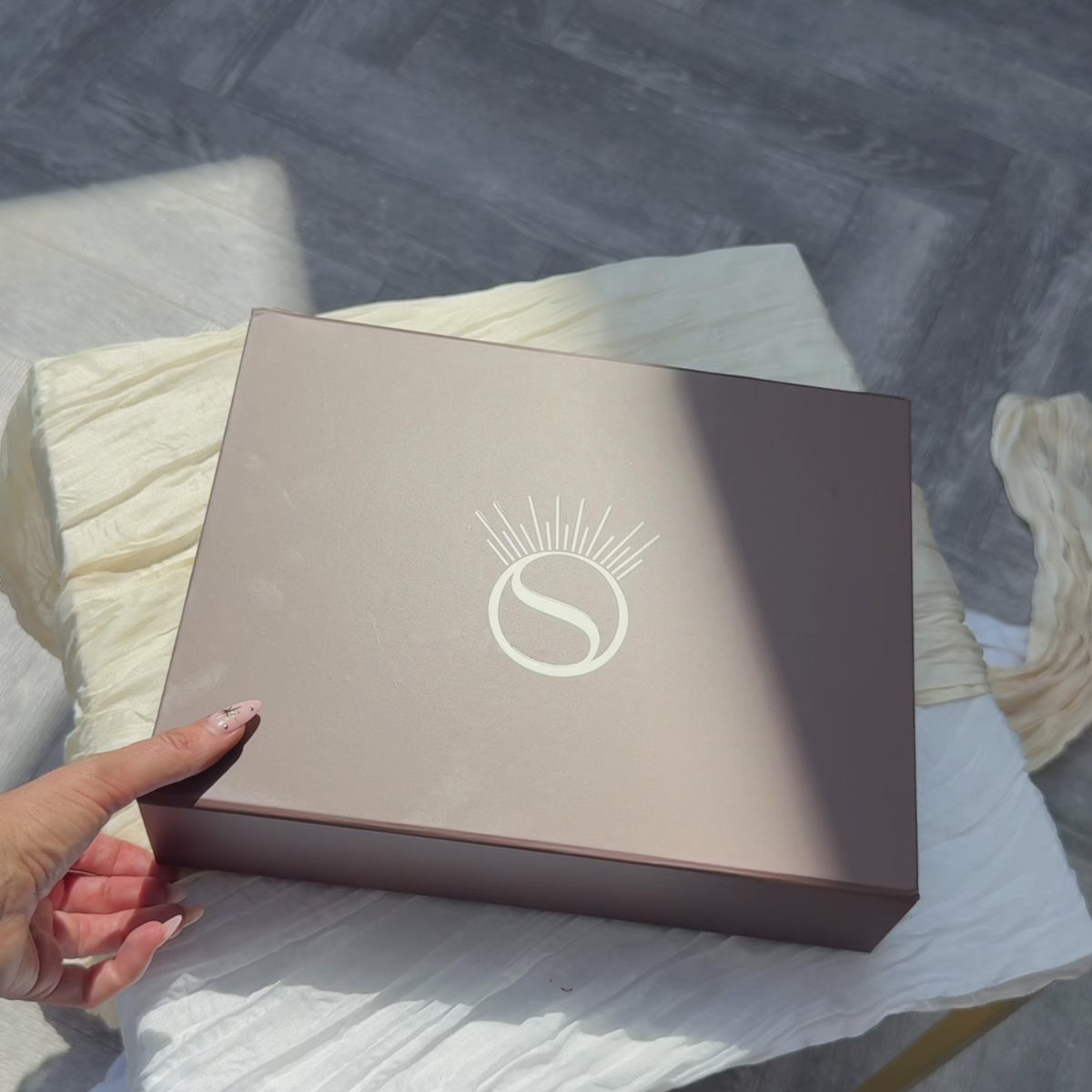 The Sola Sleep Collection - Luxury Sleep Wellness Gift Set for Hot Sleepers